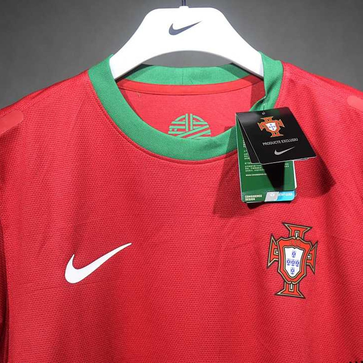Jersey Portugal 2012 Local rojo, foto 8 de 8