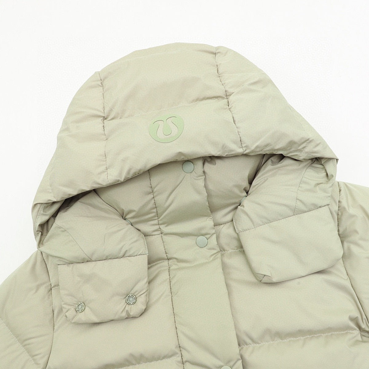 Chamarra de Plumas lululemon Wunder Puff 5 Paneles Verde Salvia beige, foto 7 de 8