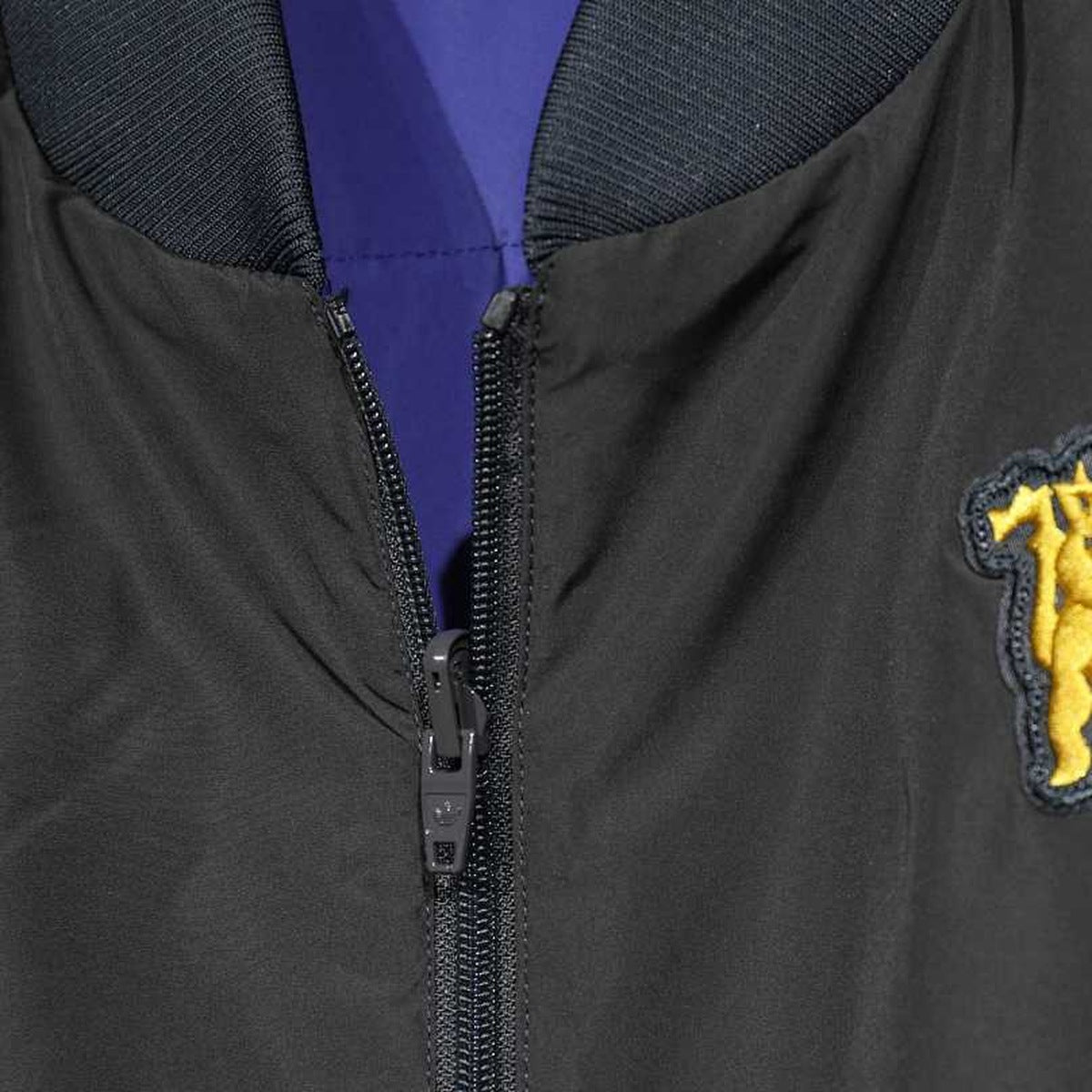 Chamarra Manchester United adidas Negra negro, foto 4 de 4