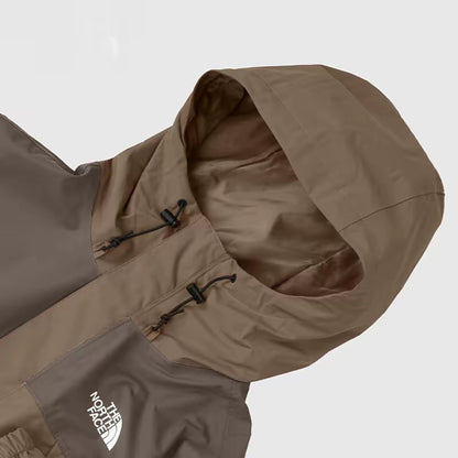 Chamarra The North Face Impermeable de Paneles negro, foto 10 de 10