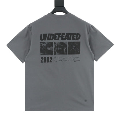 Playera UNDEFEATED Gris, foto 7 de 7