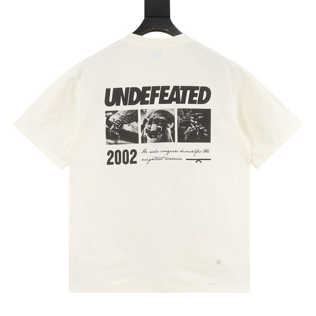 Playera Undefeated Beige, foto 8 de 8