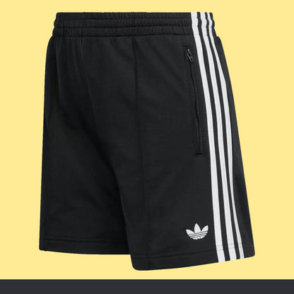 Short adidas Tres Franjas, foto 1 de 3