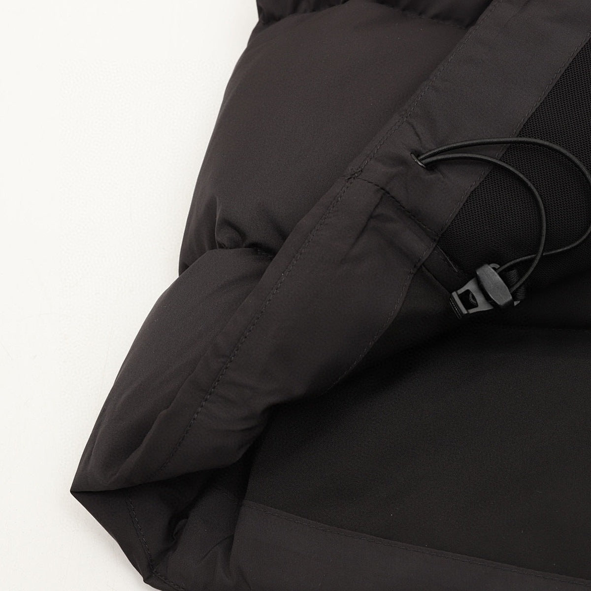 Chamarra lululemon Wunder Puff Negra negro, foto 6 de 9