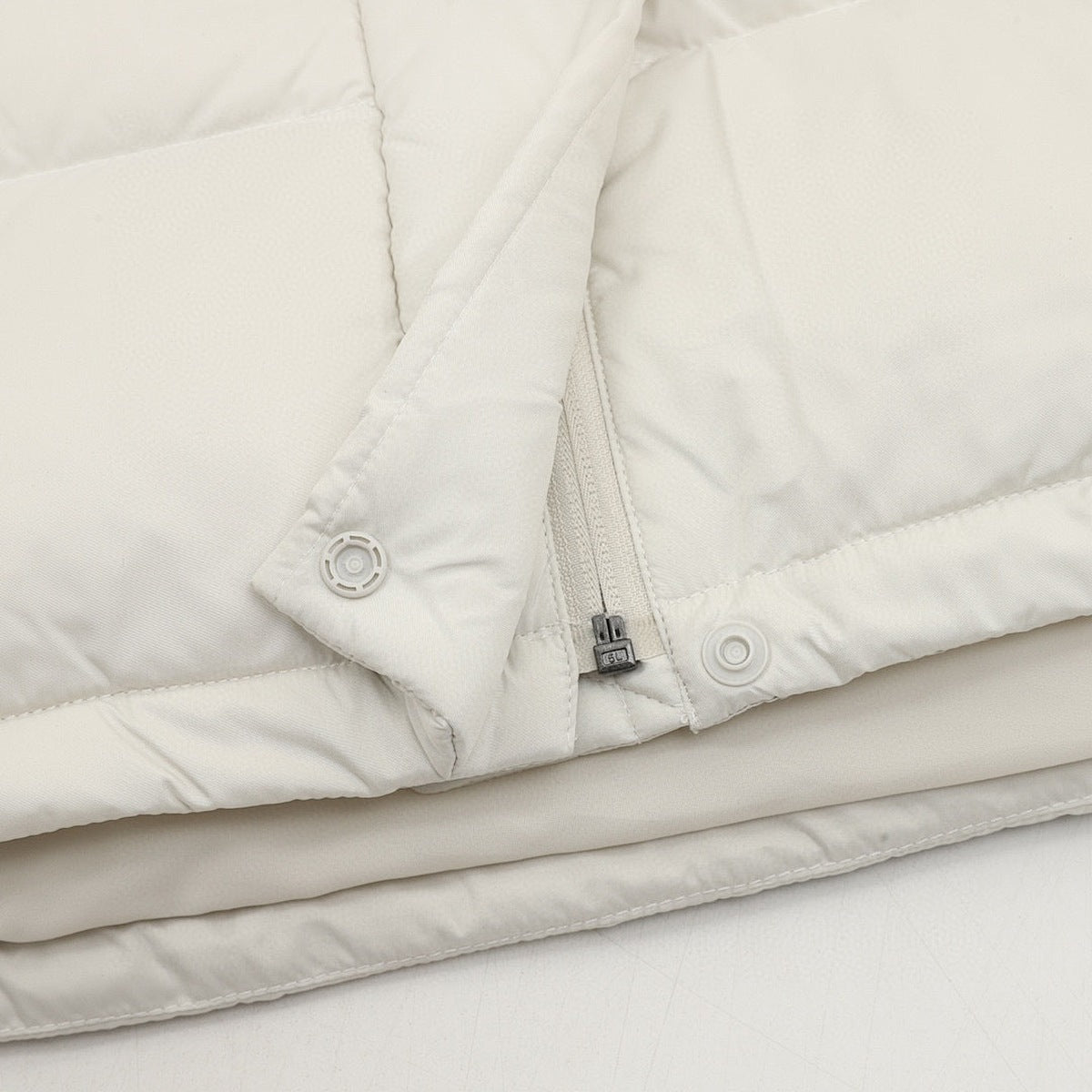 Chamarra de Plumas lululemon Wunder Puff Super Cropped Blanca blanco, foto 3 de 9