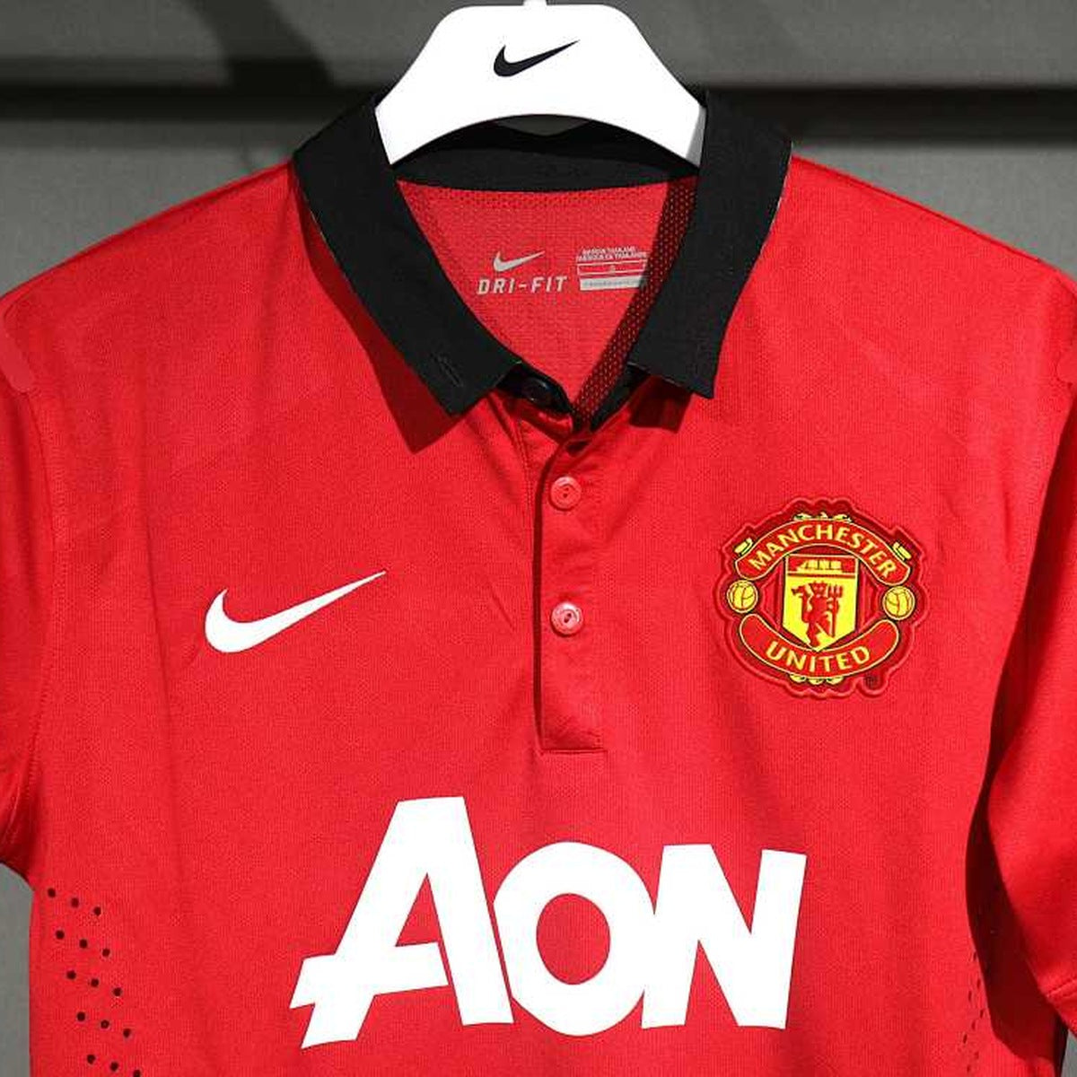 Jersey Manchester United 2013-14 Local rojo, foto 10 de 10