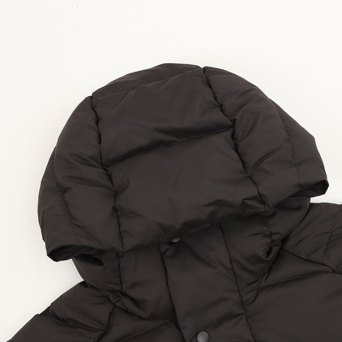 Chamarra lululemon Wunder Puff Negra negro, foto 8 de 9