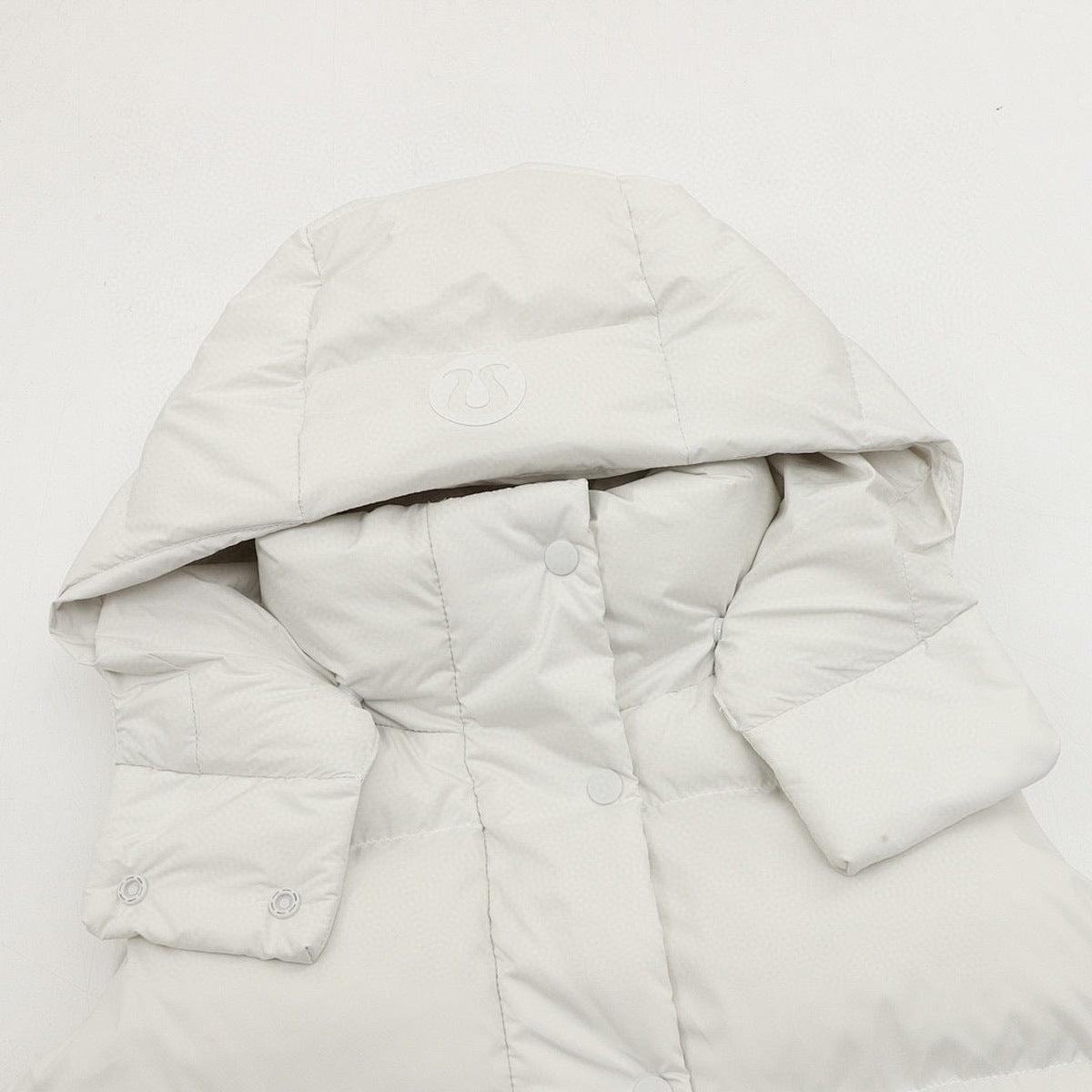 Chaleco de Plumas lululemon Wunder Puff Blanco, foto 8 de 9