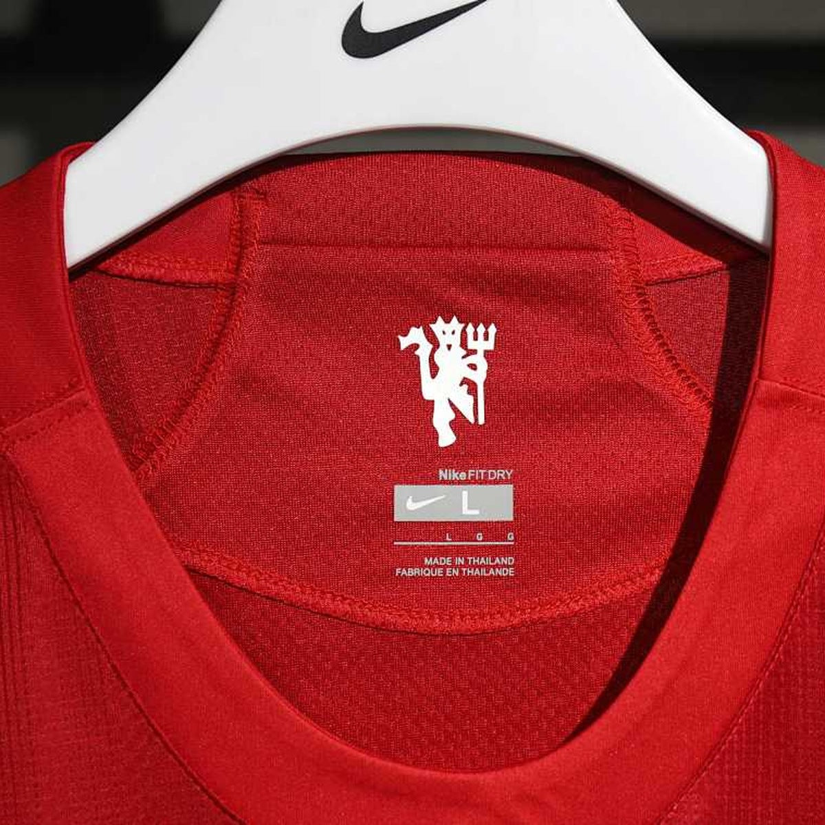 Jersey Manchester United 2007-08 Local rojo, foto 6 de 8