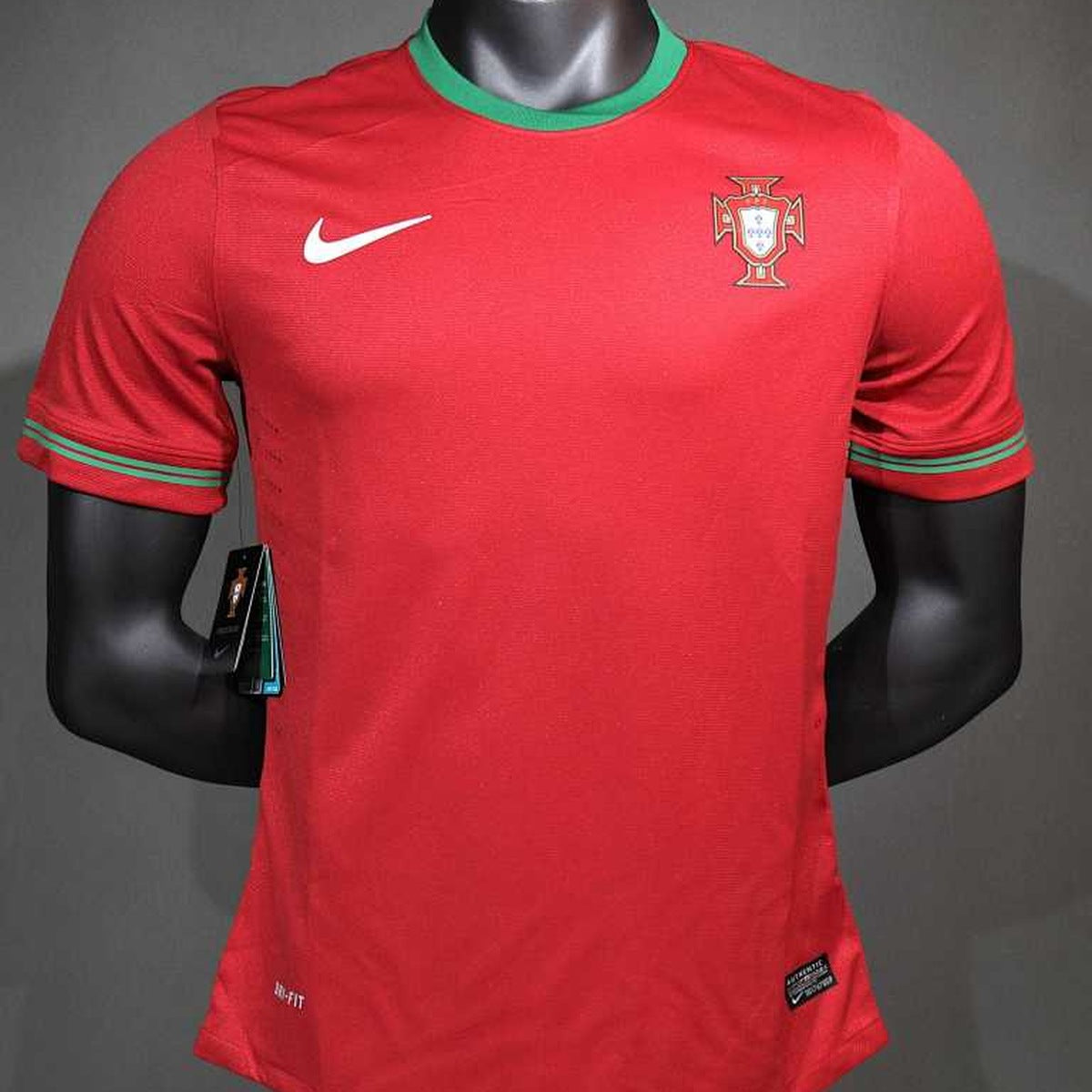 Jersey Portugal 2012 Local rojo, foto 14 de 14