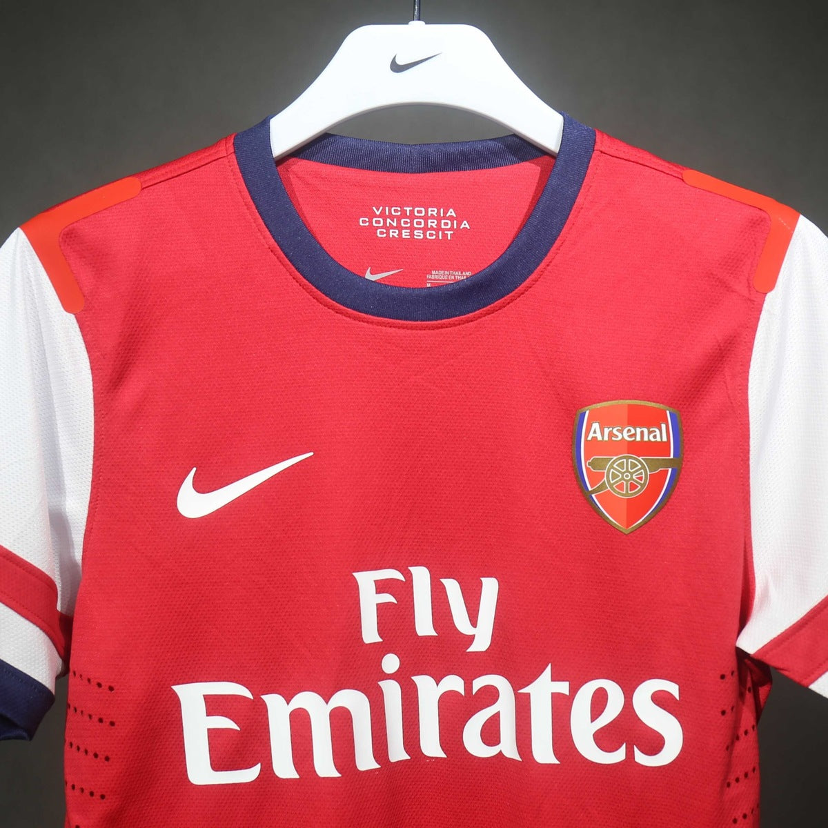 Jersey Arsenal 2012-13 Local rojo, foto 13 de 15
