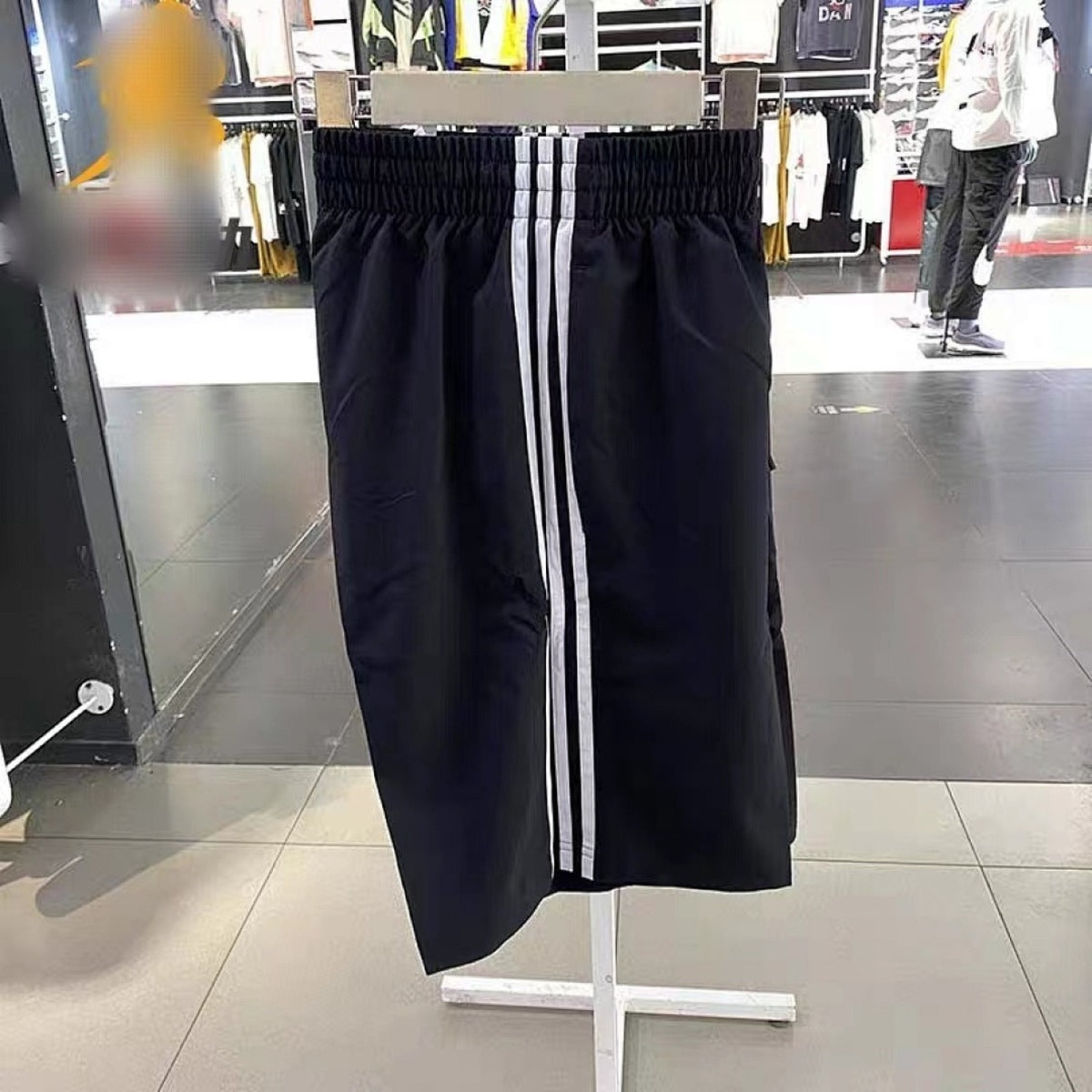Short adidas Logo Negro, foto 8 de 8