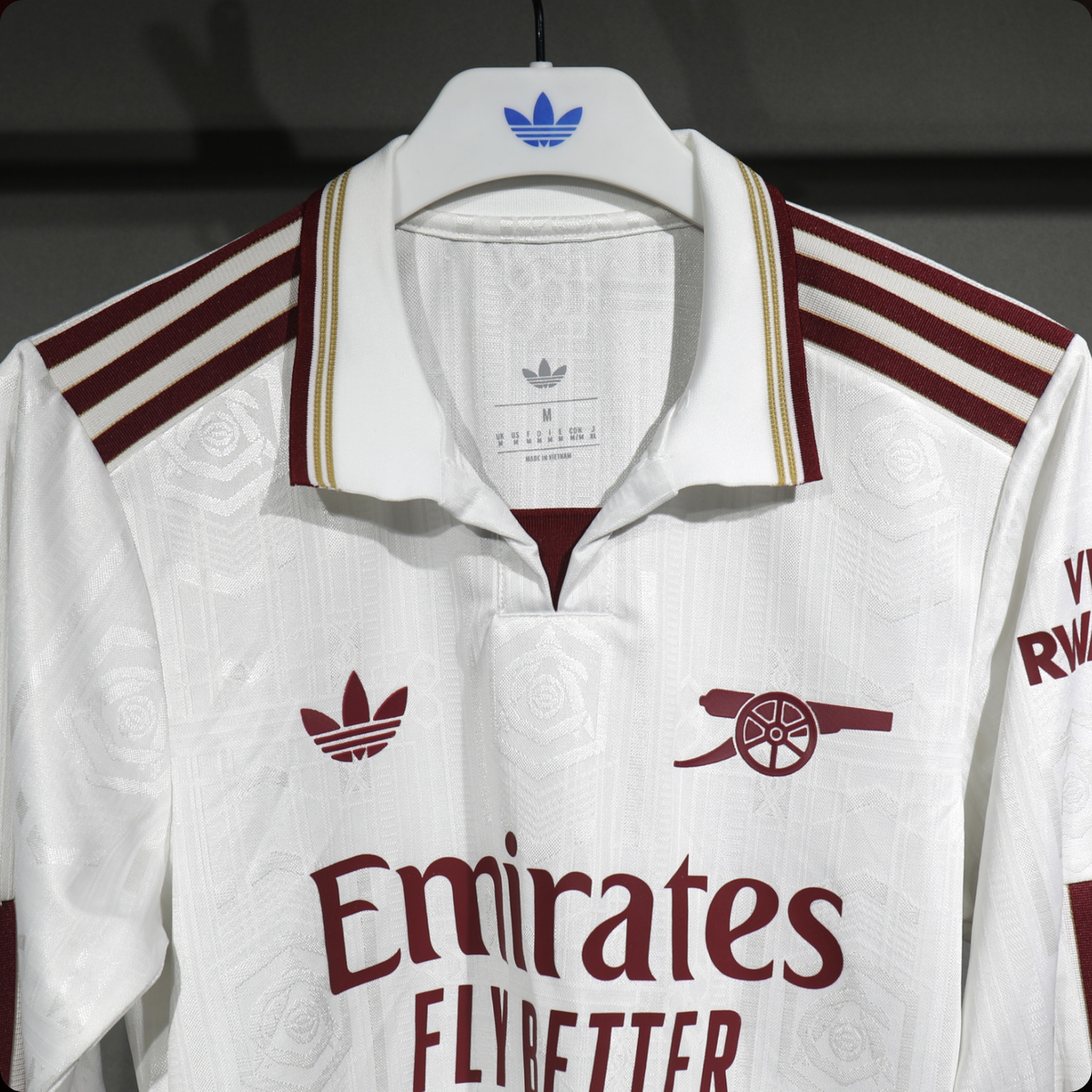 Arsenal FC 2025/26 - Tercer Jersey  Manga Larga Authentic