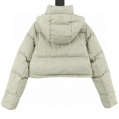 Chamarra de Plumas lululemon Wunder Puff Super Cropped Verde Salvia beige, foto 9 de 9