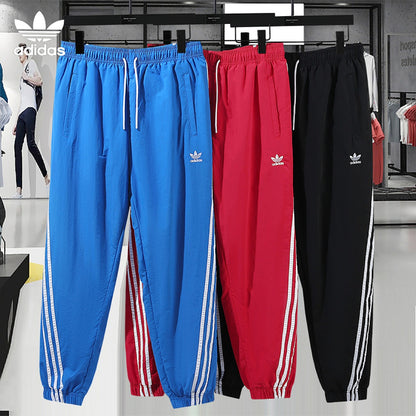 Conjunto adidas Taslan Tres Franjas, foto 10 de 10