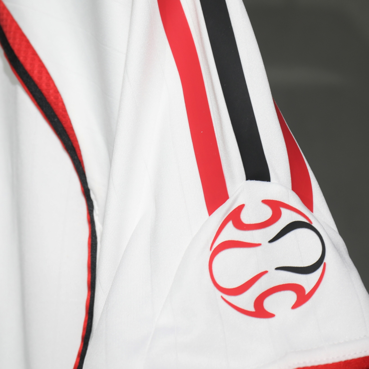 AC Milan 2006/07 – Jersey Visitante Élite Retro / Dorsal Incluido