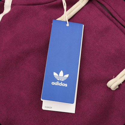 Chamarra adidas Tang Año Nuevo Chino vino, detalle de la etiqueta