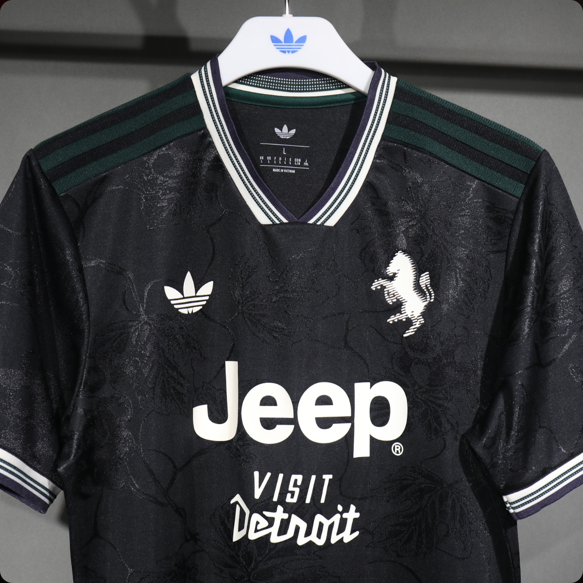 Juventus FC 2025/26 - Tercer Jersey  Authentic